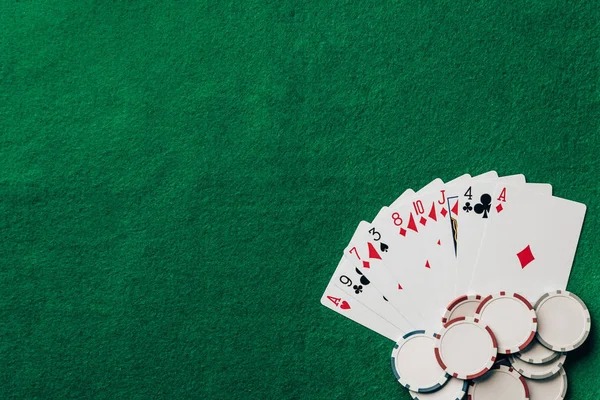 hoki bonus live-dealer studio with professional setup and multilingual dealer